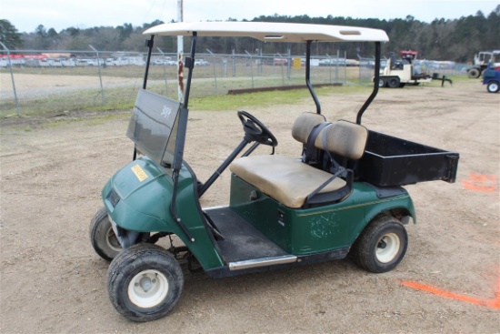 E-Z-GO GOLF CART Gas Motor Bed    ~