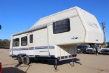 HOLIDAY RAMBLER FREE SPIRIT 32' Gooseneck Travel Trailer 1 Bedroom Bathroom Stove    ~