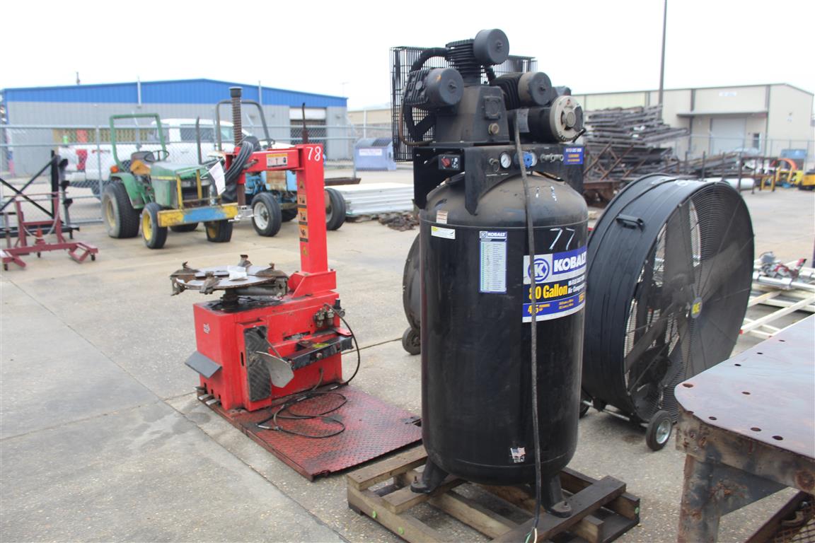 Kobalt 80 gallon air compressor outlet