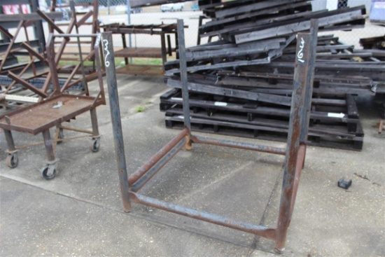 Metal Pipe Rack