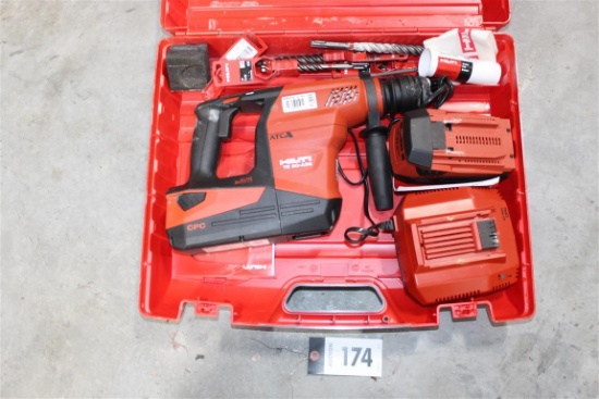 HILTI TE30-A36 ROTARY HAMMER BATTERY POWERED . ~