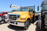 FORD F750 SALVAGE ROW- Diesel Engine - Automatic Transmission - 20' Steel Flatbed