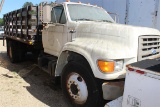 FORD F700 SALVAGE ROW - 14' Steel Flatbed w/ Sides - Gas Engine - 5/2 Speed Transmission - NO TITLE