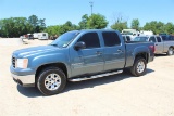 GMC SIERRA Z71 4x4 - Crew Cab - Power Windows & Lock - Air - Short Bed - Gas Engine - Automatic Tran