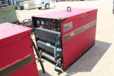 LINCOLN ELEC DC-600 WELDER