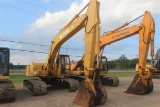 DEERE 200 EXCAVATOR