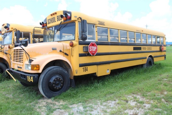 2000 INTERNATIONAL SCHOOL BUS, Type C, 65 Passenger