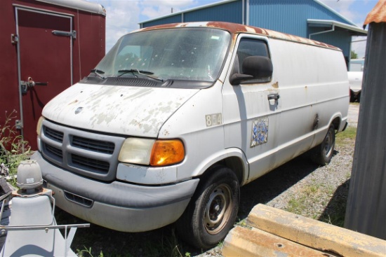 2003 SALVAGE DODGE RAM 2500 VAN, NO Engine, Auto Trans