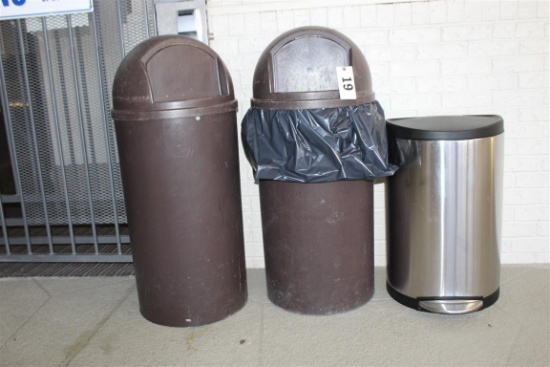 LOT OF GARBAGE CANS