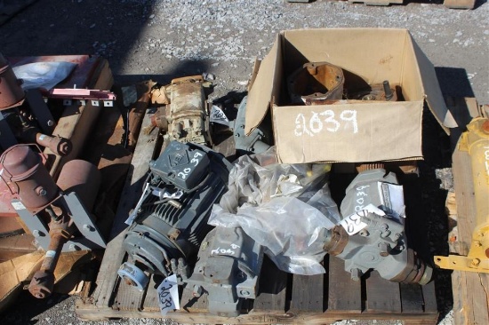 Pallet w/ Vem Electric Motor & (5) Hydraulic Pumps w/ Pump Parts