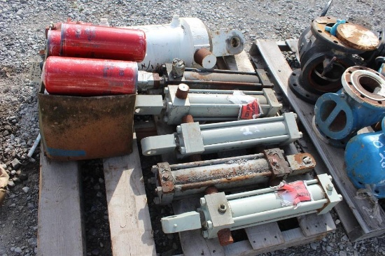 Pallet of Fillers and Misc Rams