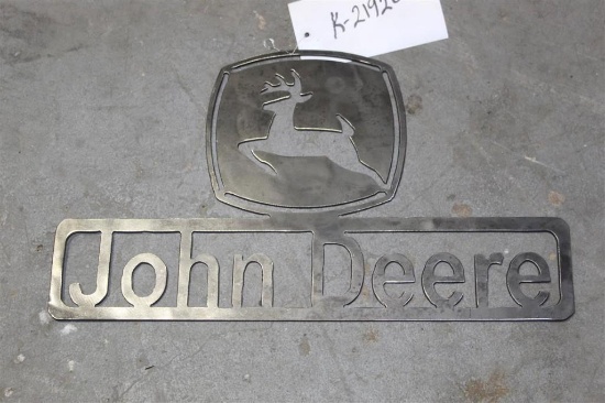 JOHN DEERE WALL HANGER