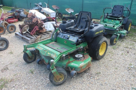JOHN DEERE M653