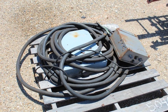 PALLET OF POWER CORDS