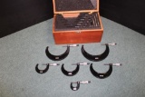 Starrett Set of Micrometer