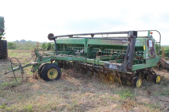 John Deere 750 Grain Drill - VIN N00750X027229