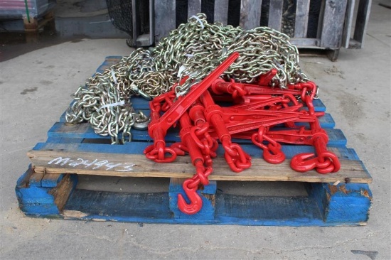 PALLET OF CHAINS + BINDERS