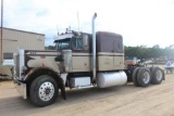 1981 PETERBILT 359 DAY CAB