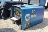 MILLER XMT450 WELDING MACHINE