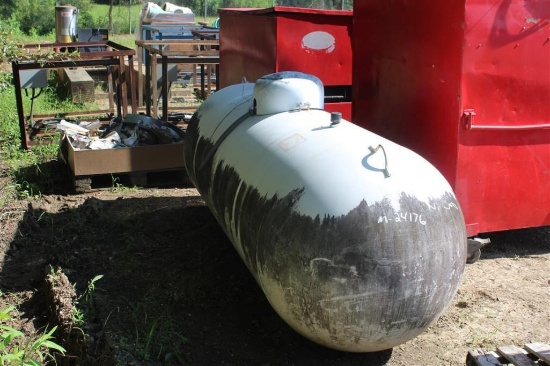 500 GALLON PROPANE TANK