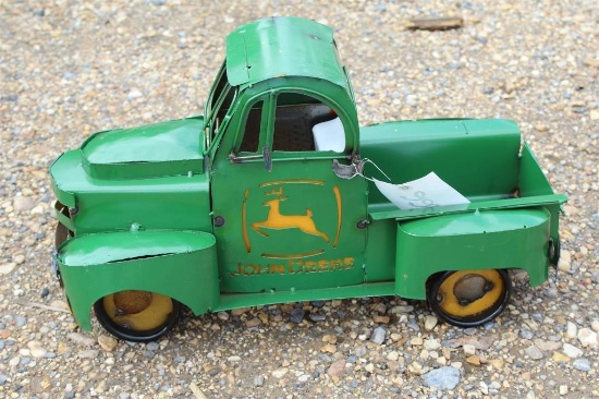 John Deere Metal Truck