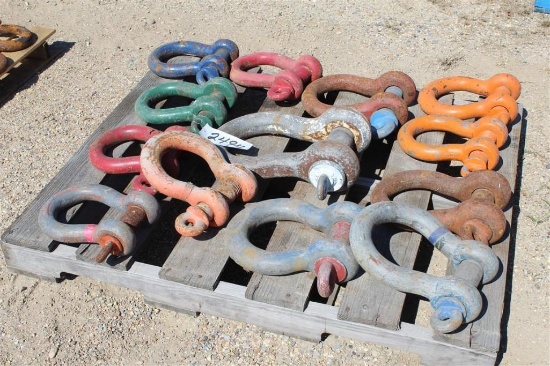 Pallet of Misc Shackles