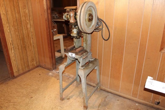 Benchmaster Model 81 Punch Press
