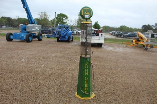 JOHN DEERE PUMP DECOR