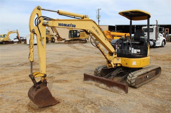 KOMATSU PC35MR-2 MINI EXCAVATOR
