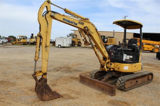 KOMATSU PC35MR-2 MINI EXCAVATOR