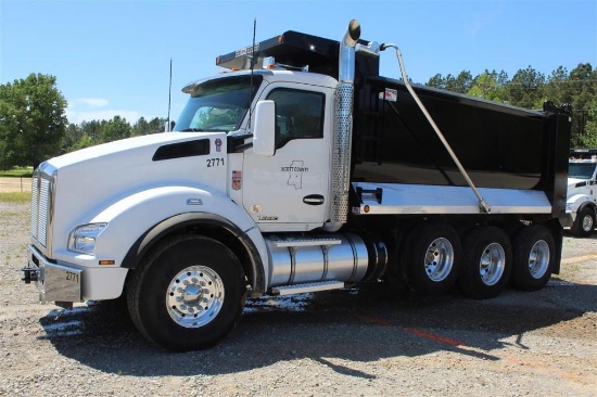 2021 KENWORTH T880