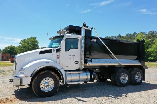 2021 KENWORTH T880