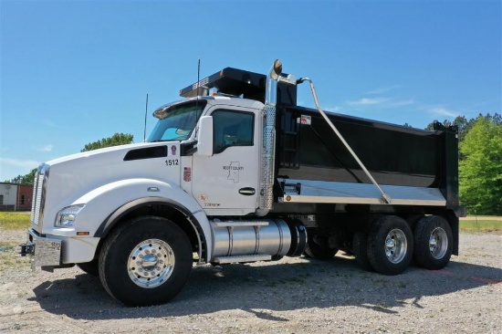 2021 KENWORTH T880