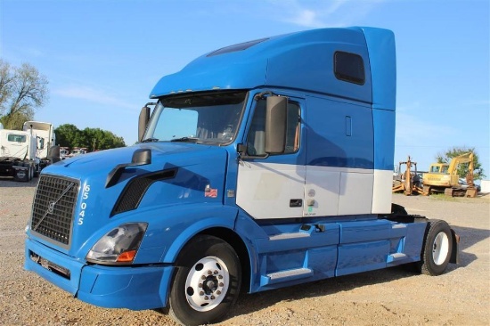 2013 VOLVO