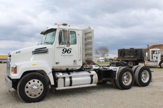 2013 WESTERN STAR 4700SF