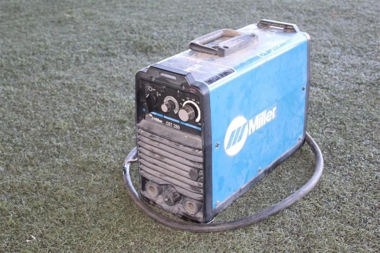 MILLER CST280 WELDER