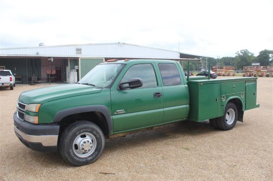 2007 CHEVROLET 3500 SILVERADO SERVICE TRUCK