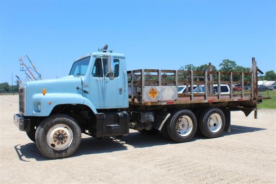 1987 INTERNATIONAL F2575
