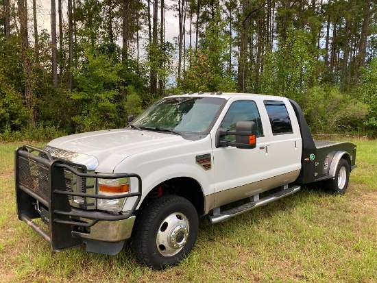 2010 FORD F-350 LARIAT