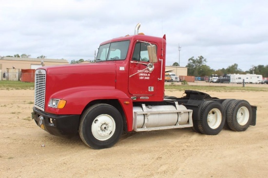 2000 FREIGHTLINER DAY CAB