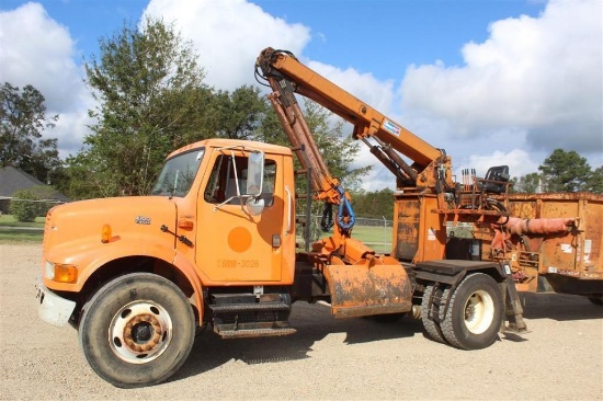 2001 INTERNATIONAL 4700