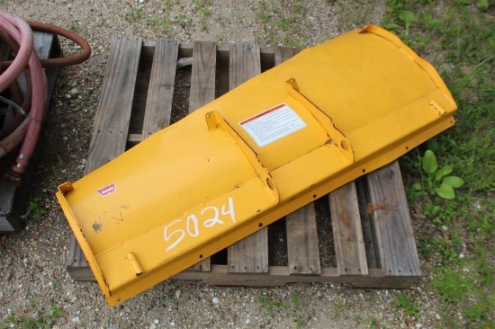PALLET W/ BLADE