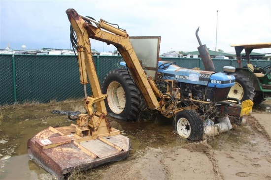 NEW HOLLAND 6610S W/ BOOM PARTS/REPAIRS