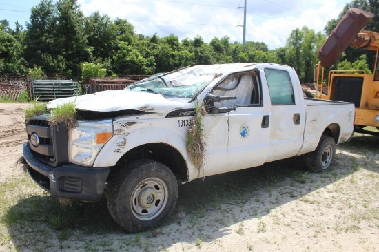 FORD F250 WRECKED TRUCK PARTS/REPAIRS