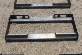 ATTACHMENT PLATE FOR SKID STEER