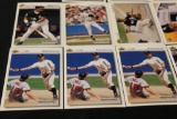 Lot of approx. 16 1992 Upper Deck White Sox Baseball Cards, Greg Hibbard, Charlie Hough, Robin