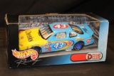 2000 Hot Wheels Racing #43, 1:24 Scale Stock Car Replica 