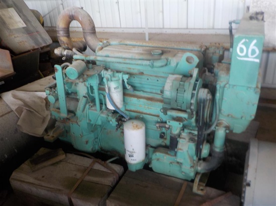 DETROIT DIESEL MOTOR W/ HYDRAULIC PUMP