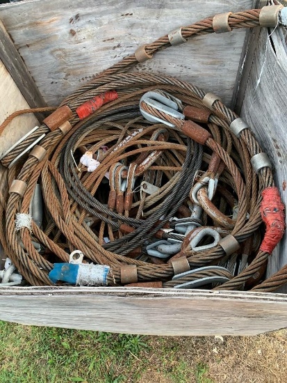 BOX OF MISC WIRE ROPE BRIDELS W/ MASTER LINKS AND THIMBLE EYES