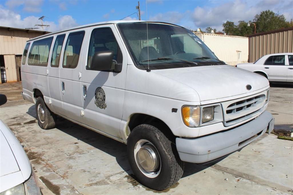 E250 passenger van 2025